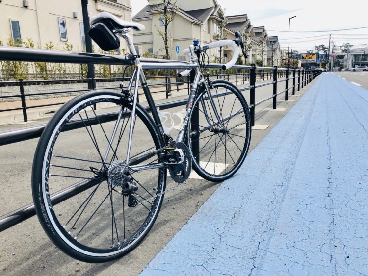 pirelli velo 4s review