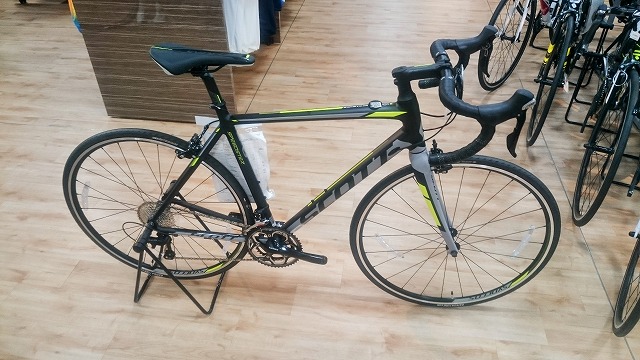 SCOTTのアルミロードレーサー！ | 九州で自転車をお探しならY's