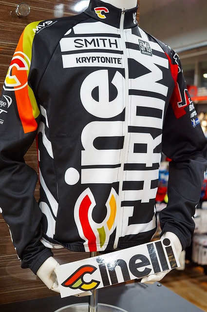 秋冬ウェア】チネリクロームチームのド派手な長袖ジャージが入荷