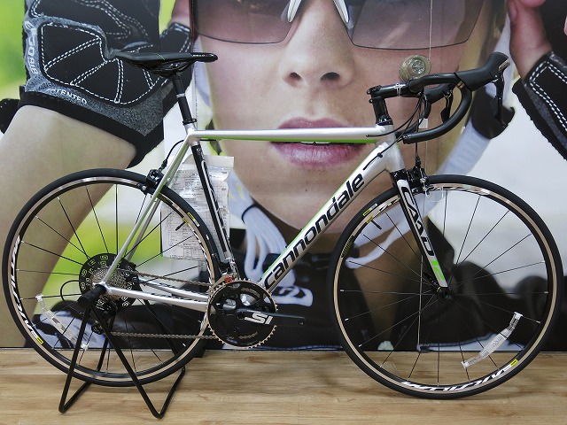 秋乗り】鉄板アルミロードCAAD12が残りわずか！【CANNONDALE】 | 福岡で自転車をお探しならY's Road福岡天神店