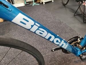 Bianchi シクロクロスバイク ミントグリーン 21段変速 Bianchi シクロクロスバイク ミントグリーン 21段変速