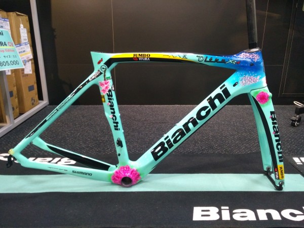 Bianchi】垂涎のフレーム'OLTRE XR4 JapanCap Limited'でバラ完しませんか？【リムブレーキモデル】 |  福岡で自転車をお探しならY's Road福岡天神店