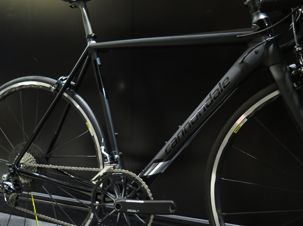 2016model プレミアムセール！！】超軽量バイク！CANNONDALE【CAAD12 /BLACK INC】 | 船橋で自転車をお探しならY's  Road 船橋店