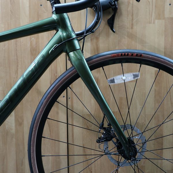 【商談中】軽量グラベルロード！札幌　2019 cannondale SYNAPSE DISC 105 SE 51サイズ VULCAN GREEN シマノ 105 アルミ ロードバイク 自転車 2019 Cannondale Synapse Disc 105 – Specs, Comparisons, Reviews