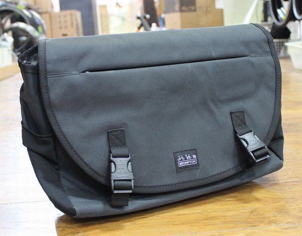 船橋×BROMPTON】通勤通学だけでなく、普段から使えるシンプルなバッグ ...
