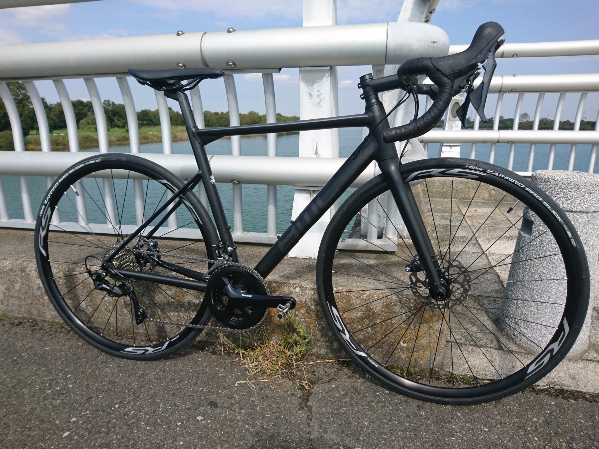 look carbon fiber bike