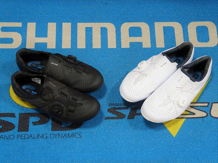 多様な SHIMANO 【試着のみ】RC3 SH-RC300 40 ビンディングシューズ