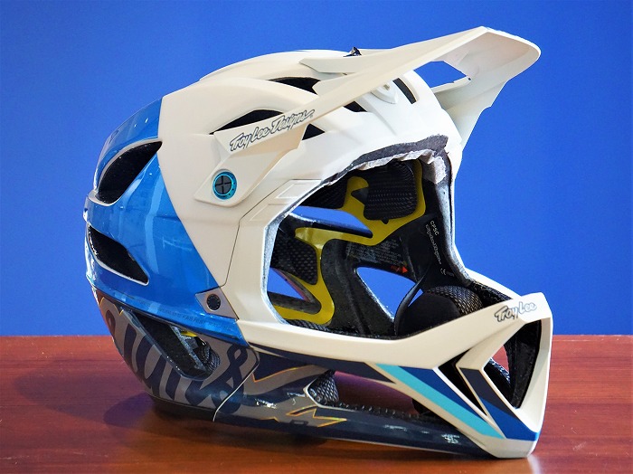 販売特価 Troy Lee Designs D4 ダウンヒルヘルメット ヘルメット