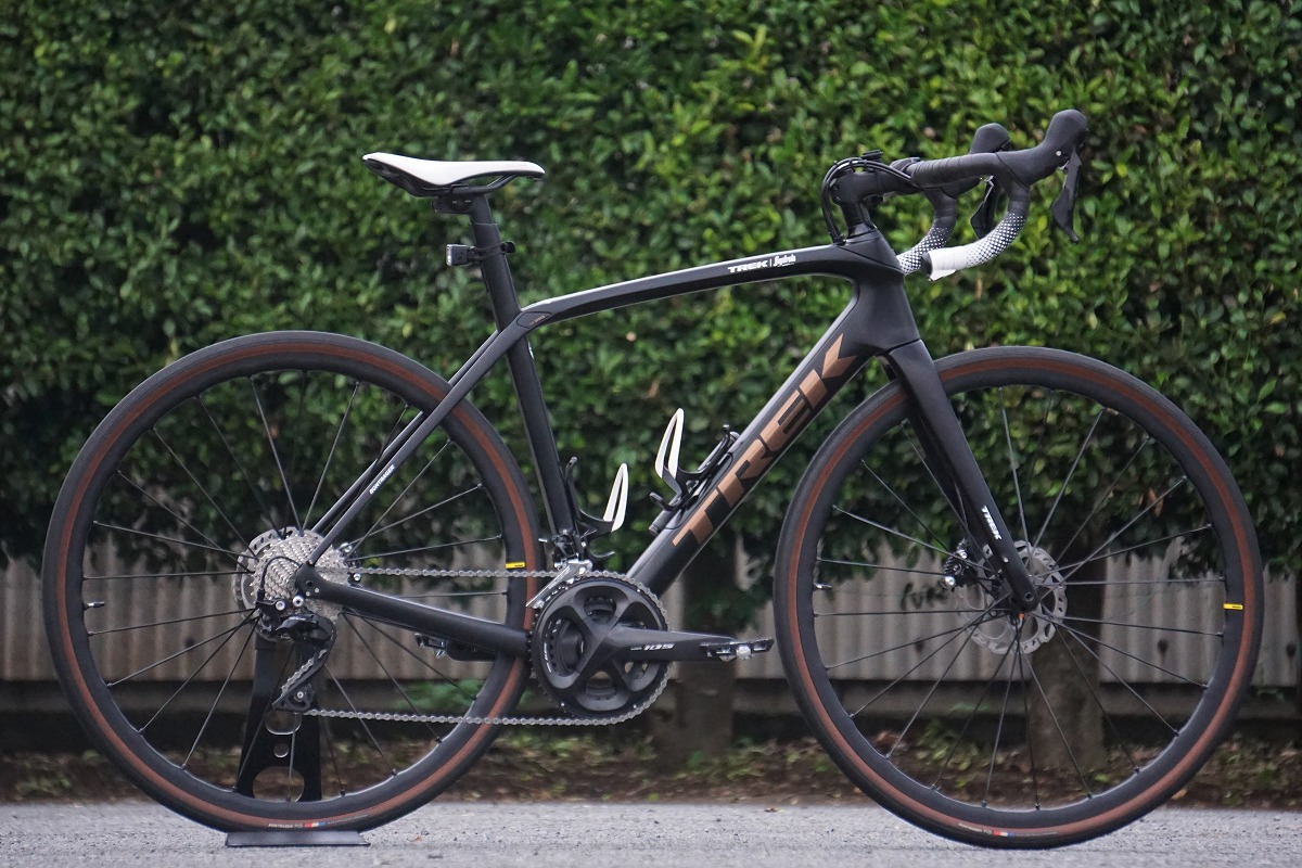 お客様の一台】MAVIC KSYRIUM SL DISC 納輪！このTREK DOMANE SL 5なら