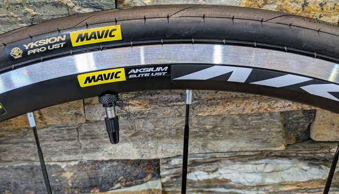 １Ｆカスタム館】実は超絶パフォーマンス？！ MAVIC『AKSIUM ELITE UST