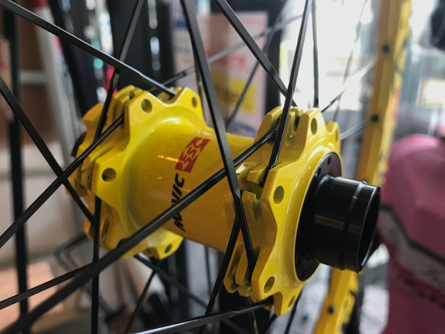 今週の目玉品】MAVIC DEEMAX DHホイールが特価です！！ | 入間で自転車