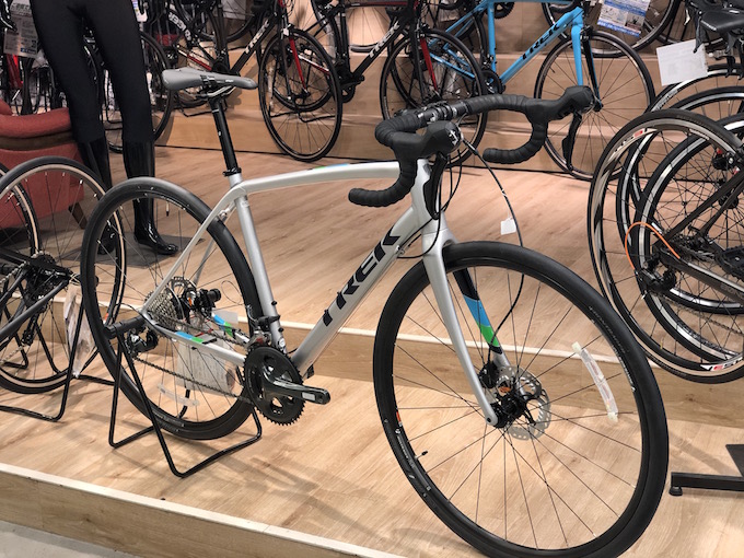 超特価】油圧ディスク搭載‼️初めてのバイクはTREKのこの