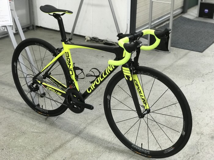 CIPOLLINI】高級フルカーボンエアロロードがめちゃくちゃお買い得な一台に‼ | 神戸で自転車をお探しならY's Road 神戸店