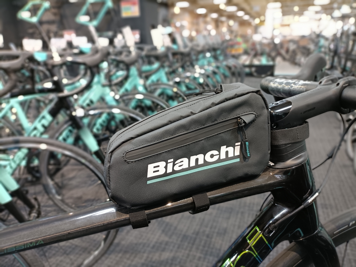 BIANCHIのトップチューブバッグが再入荷！】｜Y'sRoad PORTAL