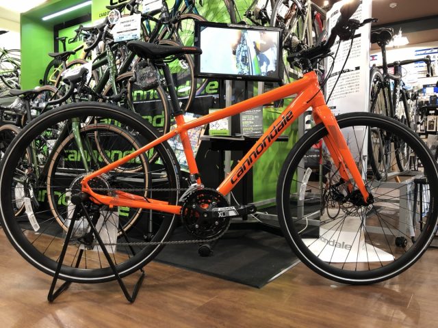 Y's限定カラー】ド派手なカラーのクロスバイク登場！【CANNONDALE