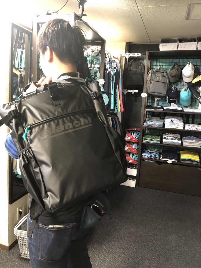 BIANCHI BIKE STORE KYOTO】通勤通学に便利なライトウェイトトート