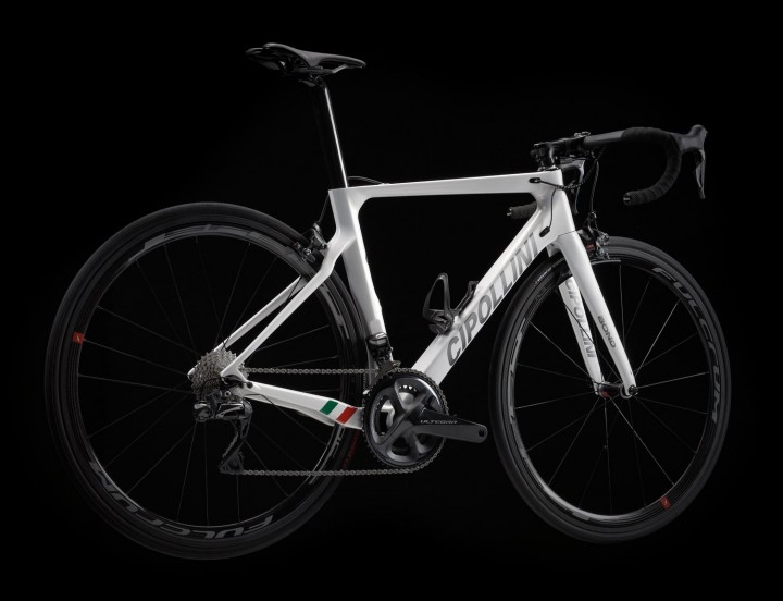 Cipollini-Bond2-total-white-pearl-anthracite-shiny