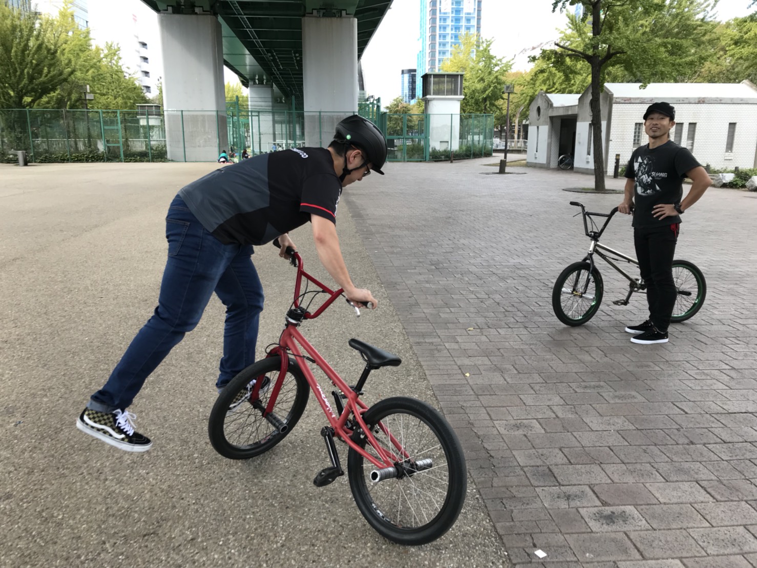 スタッフ体験記】初めてBMXのフラットランドに触れるの巻 | 名古屋で