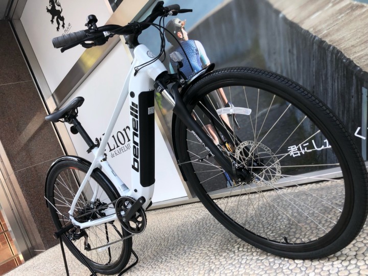 クロスバイク型E-BIKE 【BENELLI/MANTUS 27 TRK】 | 名古屋で自転車を 