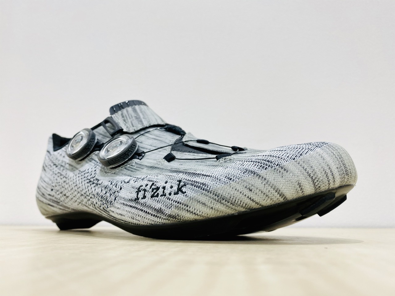 FizikフィジークR1 INFINITO KNIT シューズ 定価¥46800