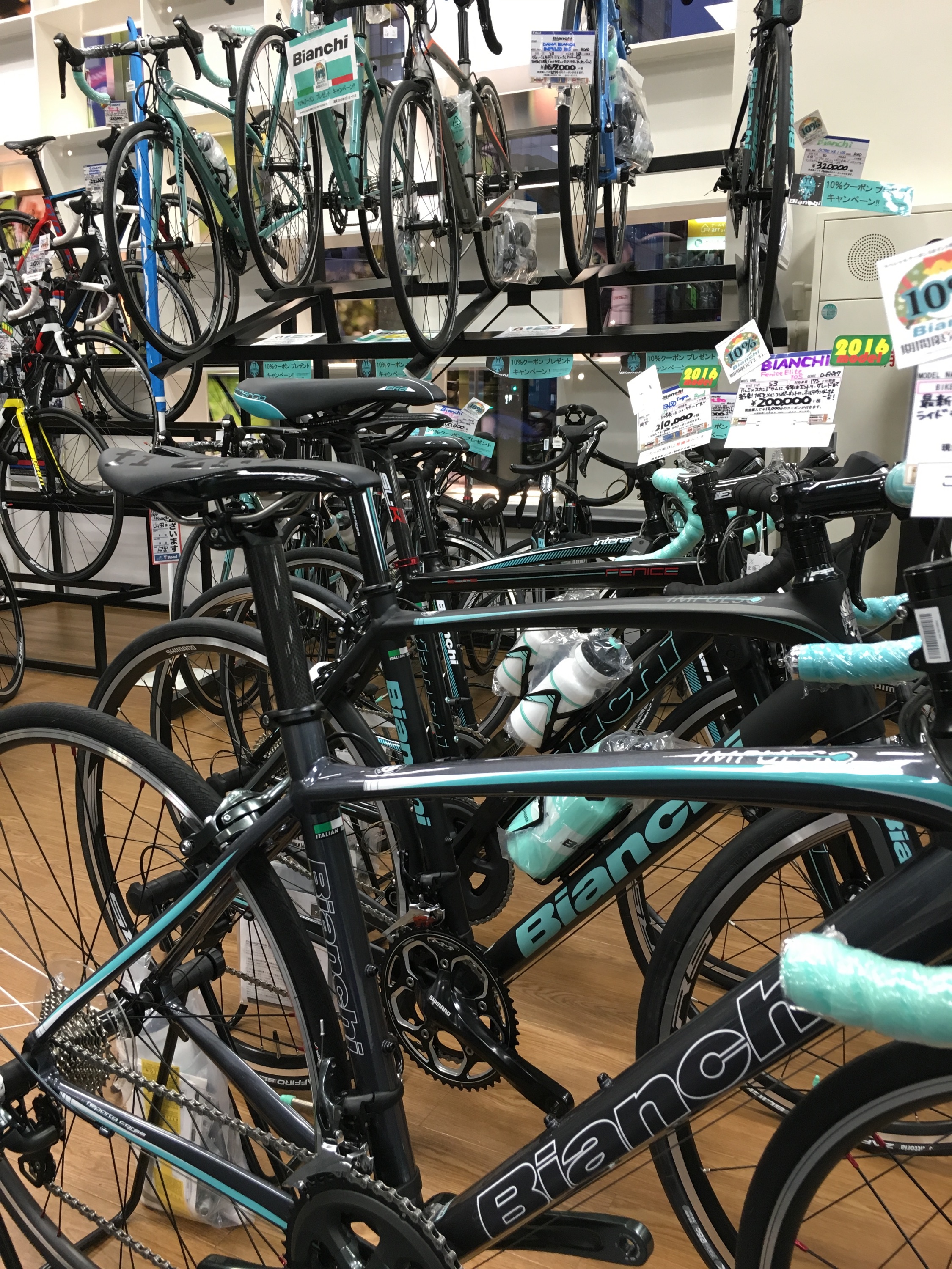 Bianchi OLTRE XR.1】 ロードバイク 名古屋本館 充実のビアンキコーナー！！ | 東海地区で自転車をお探しならY's Road  名古屋本館