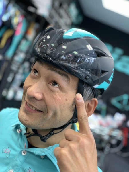 BIANCHI】驚愕！！チェレステカラーのエアロヘルメット！！更に今なら