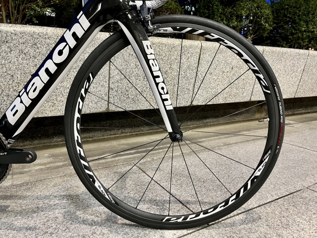 VITTORIA Elusion Team Black