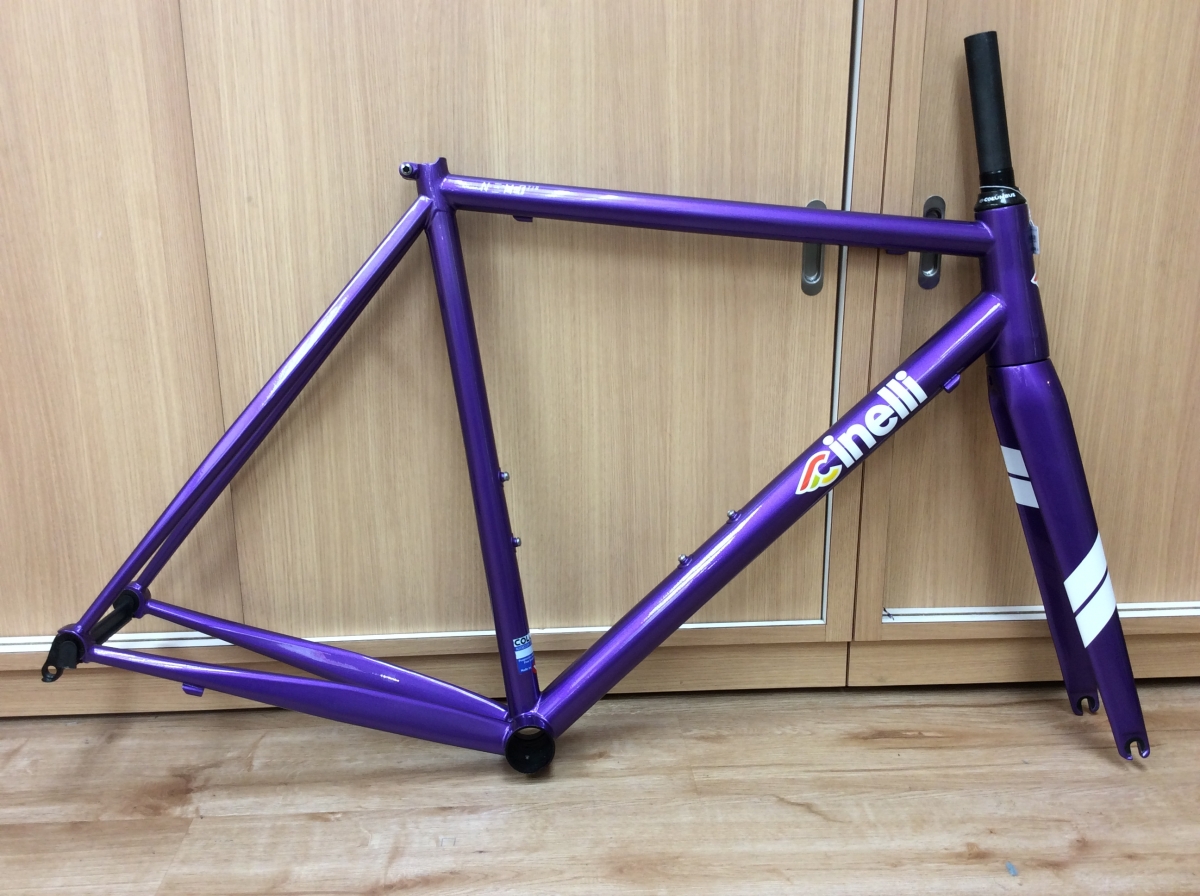 たまにはこういう自転車も！美しきクロモリフレーム！！CINELLI NEMO