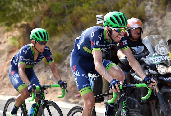 Damien Hoson paces Esteban Chaves on stage 20 of the 2016 Vuelta a España