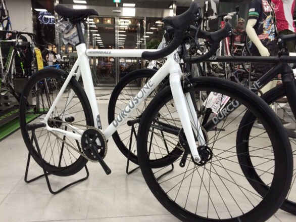 ハンドルとステムでこんな変わる？DURCUSONE GUMBALL ”TRACK