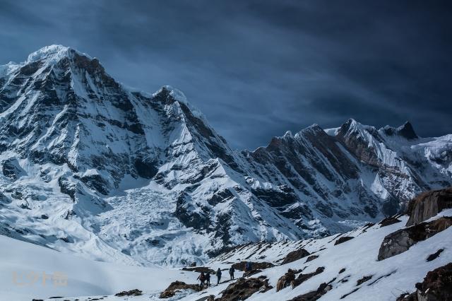 2693890729-mountain-690104_1920-j2ny-640x426-mm-100