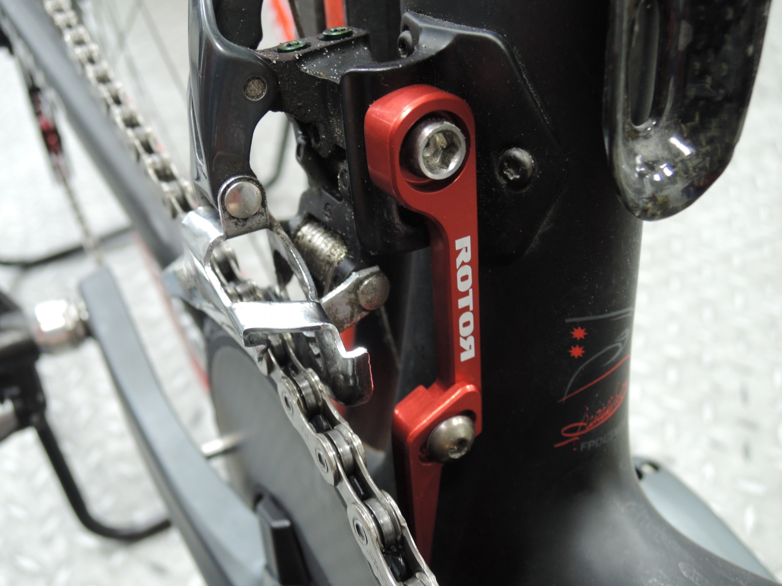 高評価の贈り物 Rotor Chain Catcher レッド i9tmg.com.br