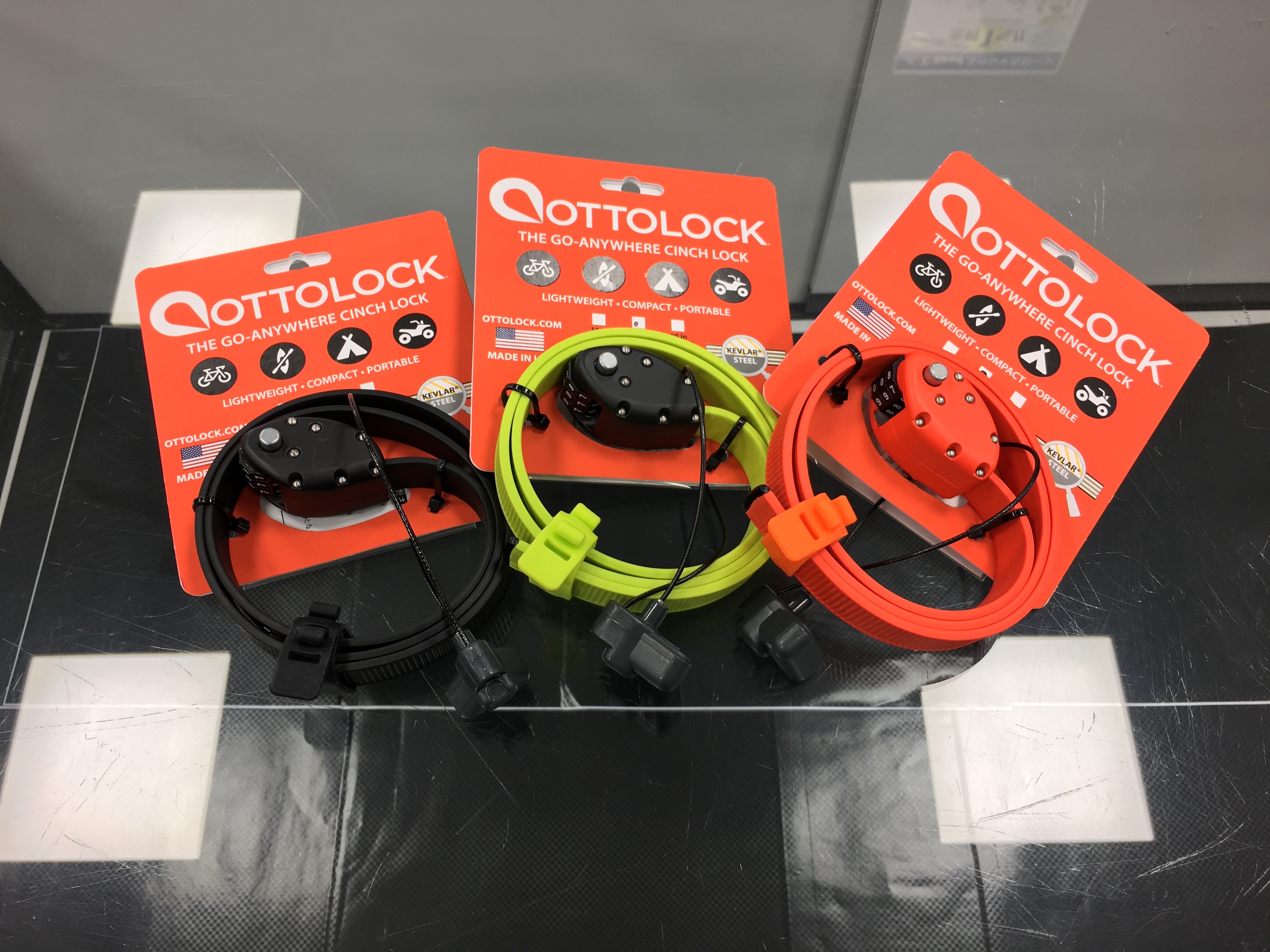 3DE0AFF5-CC12-48BC-A531-2C9B2A63568C