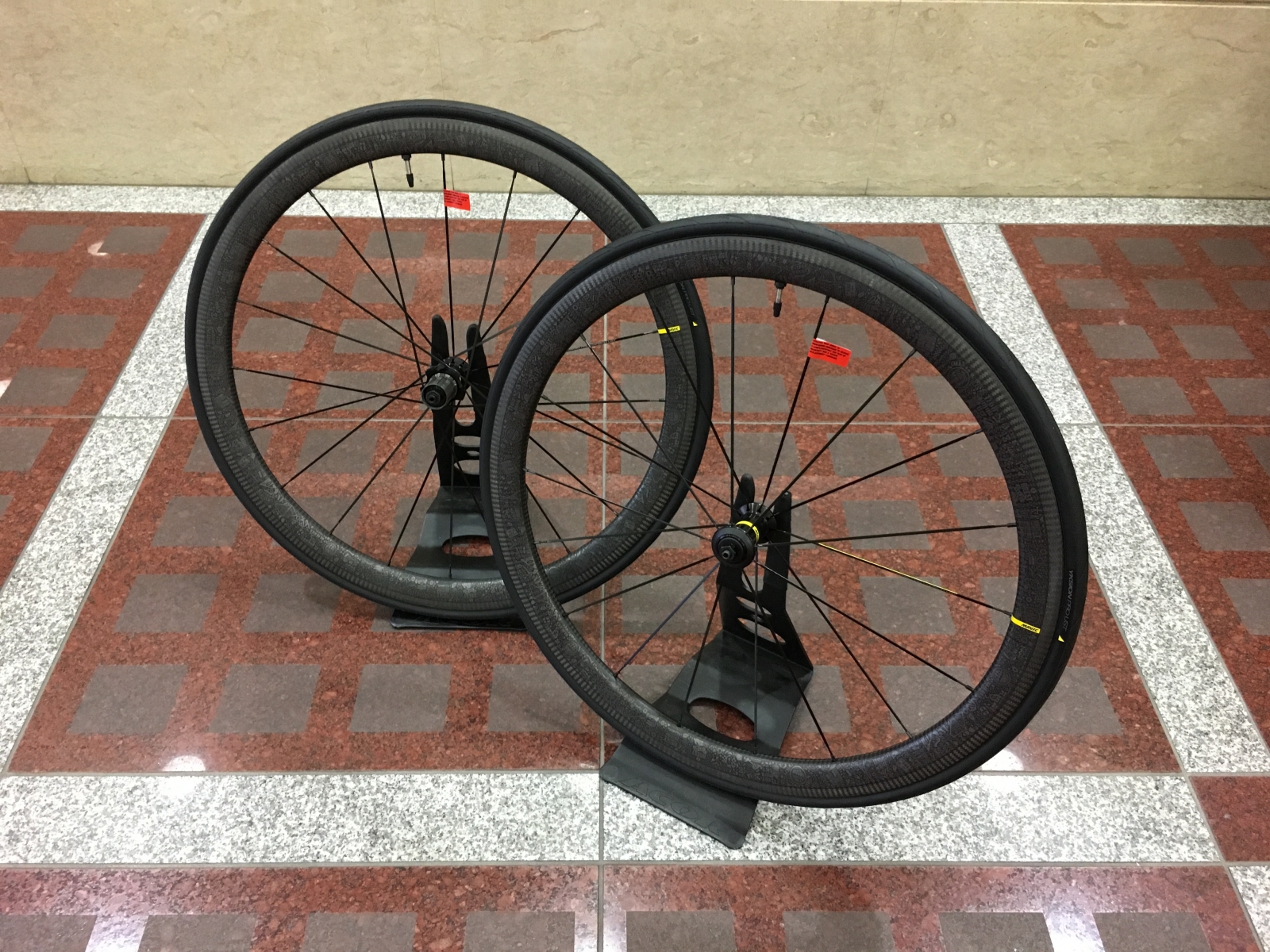 7CA41DEB-F1BC-4526-9CC8-6CCC69DC5F18