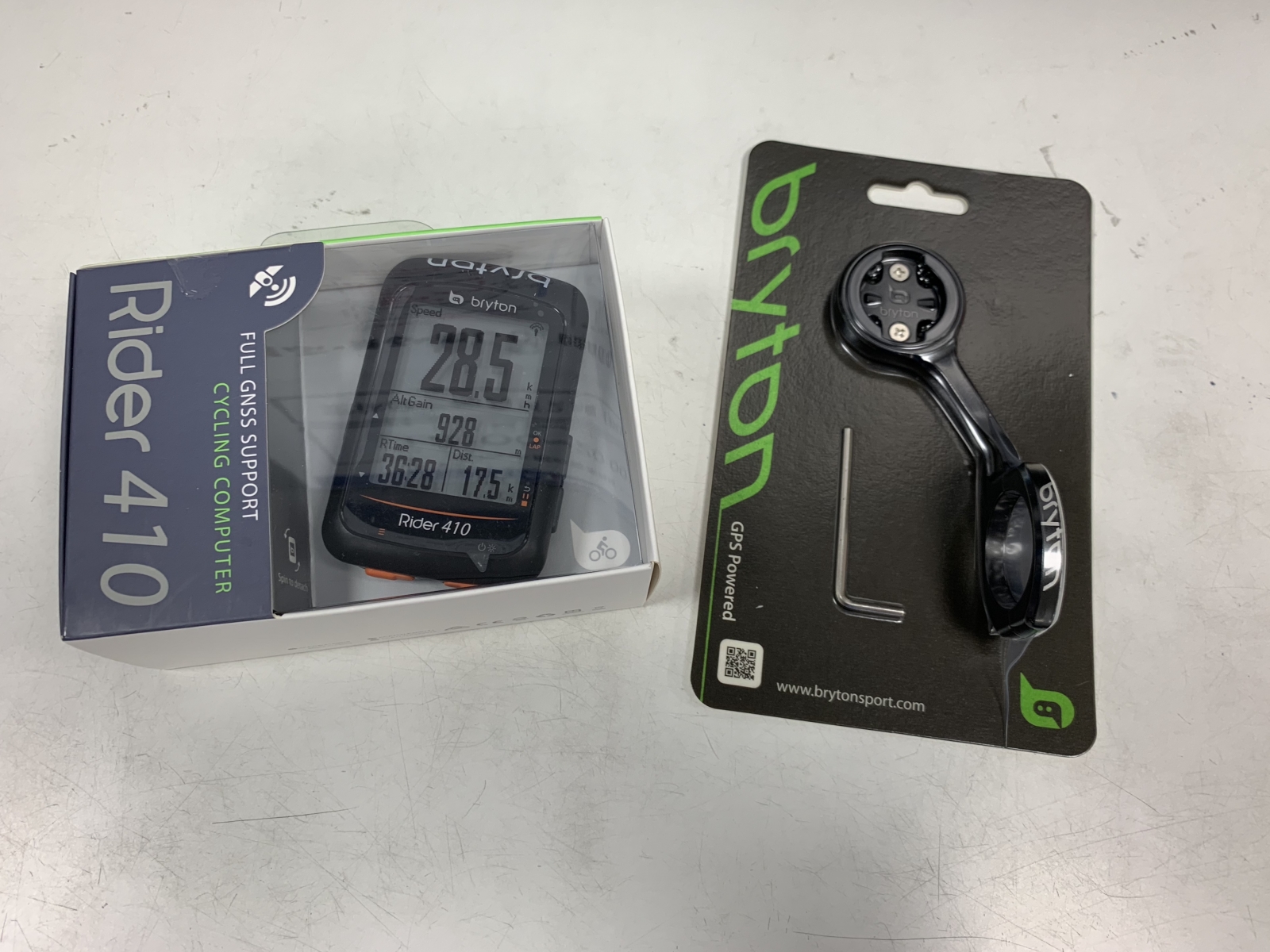 66E58C4D-ABC0-4A54-B2DE-C449407F305E