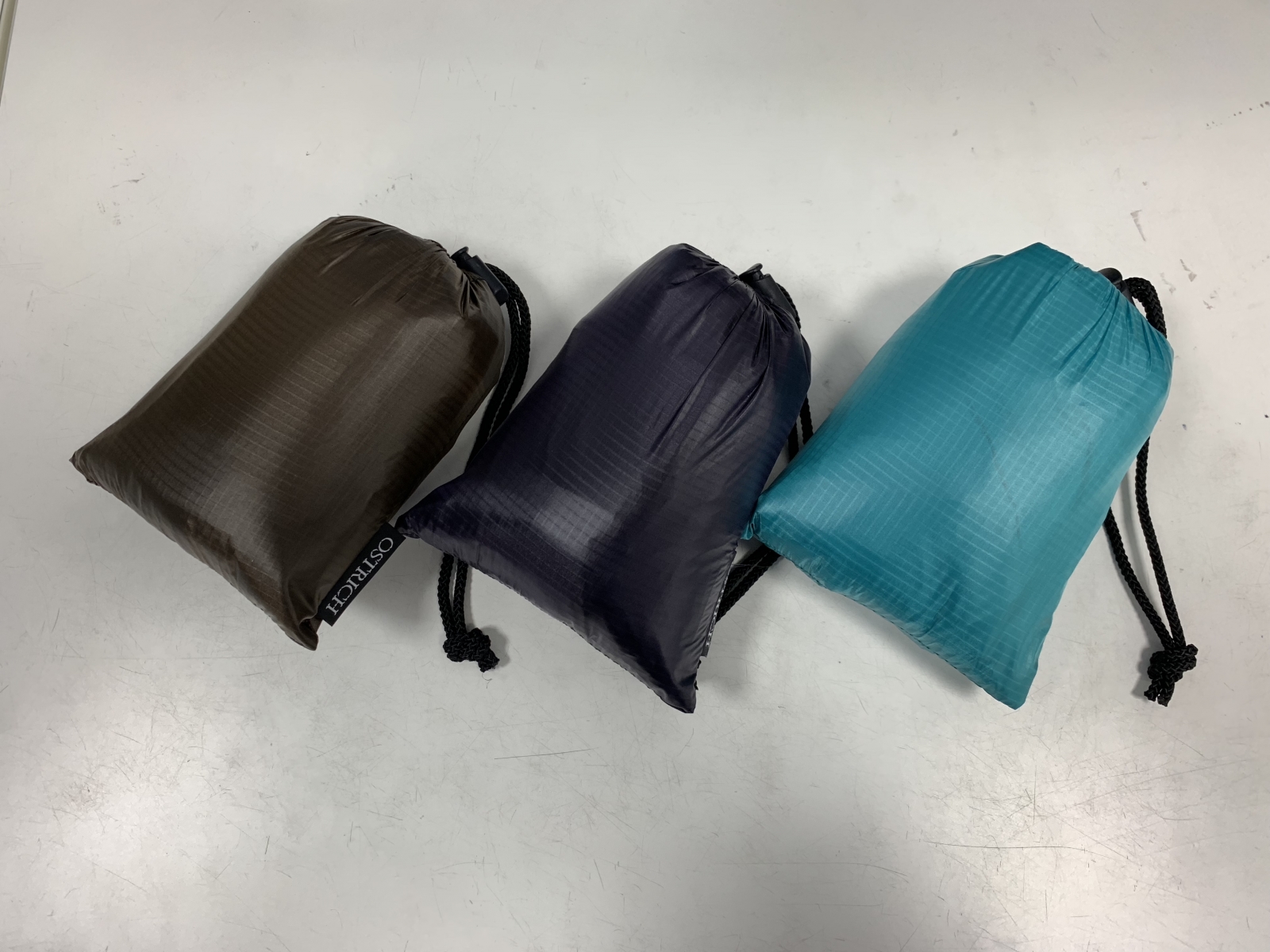 9CEEF62C-EB1C-4F92-A71C-DF3D72A62177