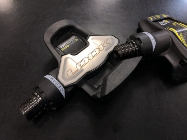 AEC7EDFE-2815-4936-9987-04B610C93C06