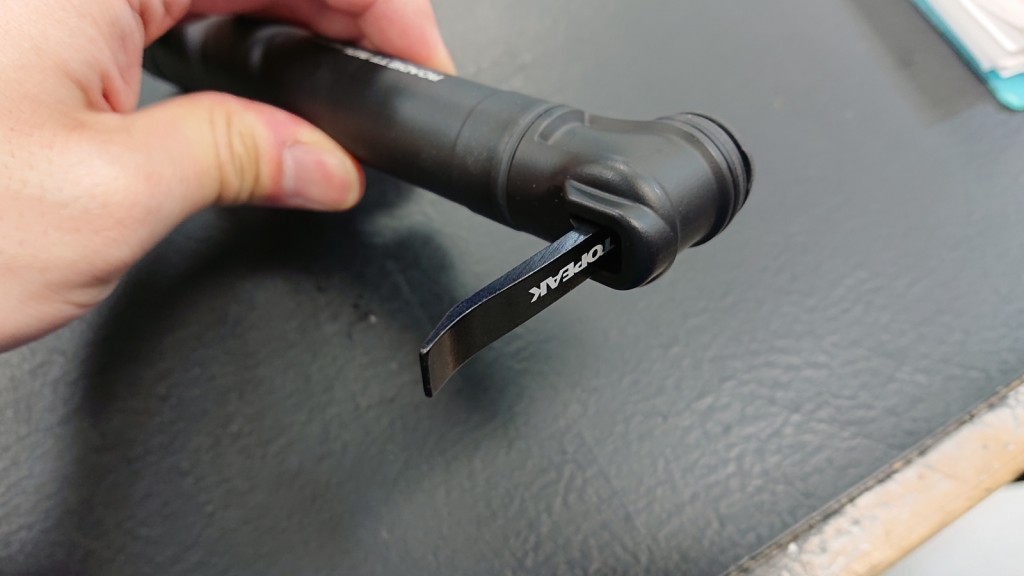 15841609072217940621187851722058