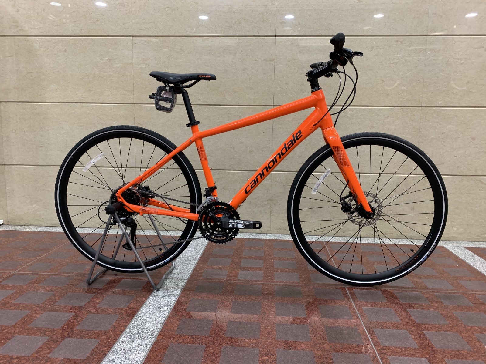 A095C8E3-06AF-4F05-B73E-E2A1DD706725