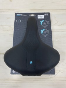 0C9B910A-760A-4281-8704-5F24179594BB