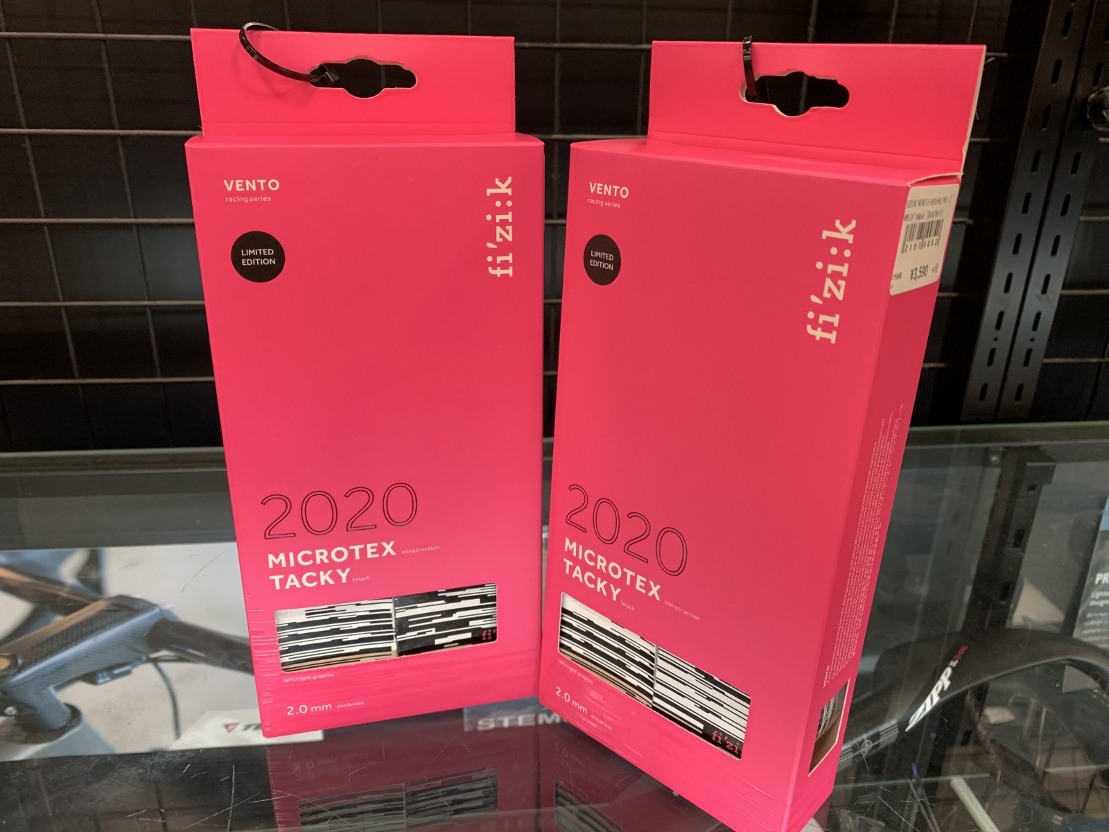 6E35FEC7-91C3-404B-BB4F-198C502C05B2