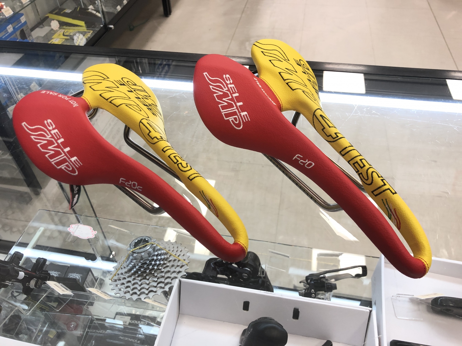 F91528EC-C40B-415E-AD9F-0B5FD21315FC