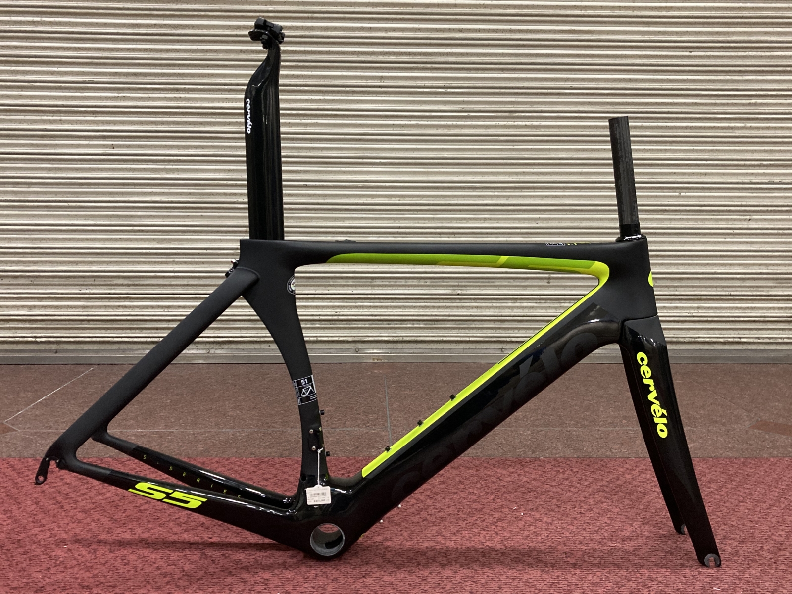 74B39C19-3B91-4AC0-BA4A-2ED79C4ECAC4