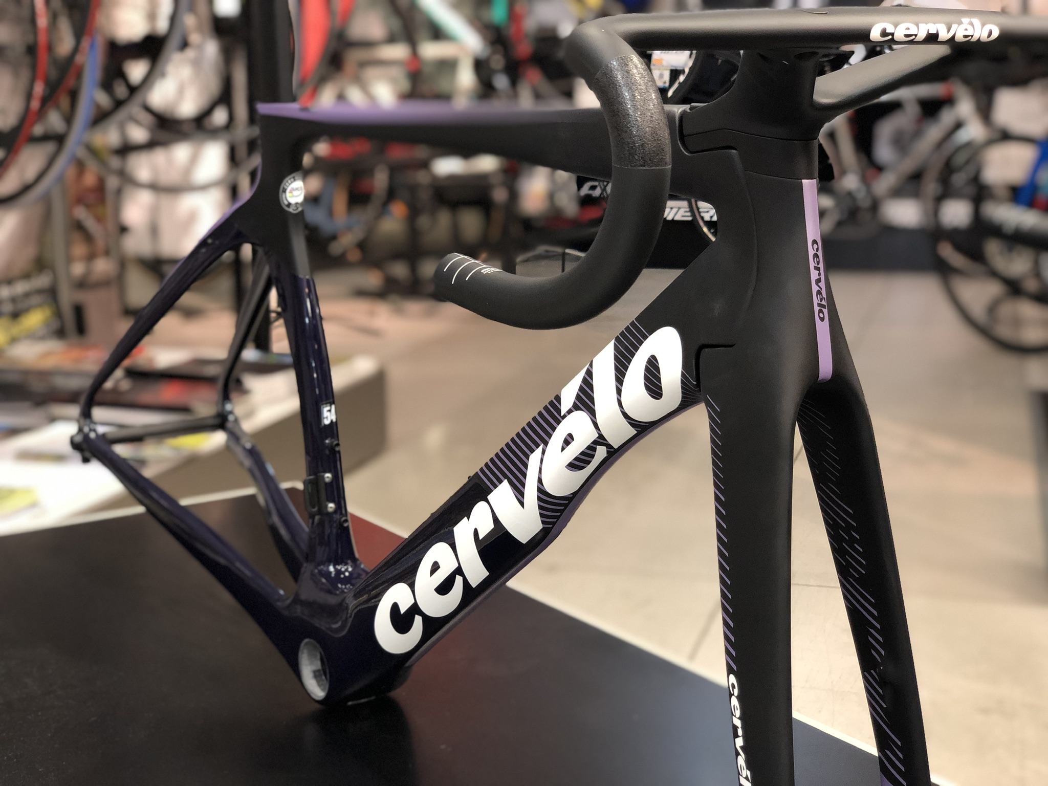 649B6B8D-A1D2-4807-8055-01C2DC79F27C