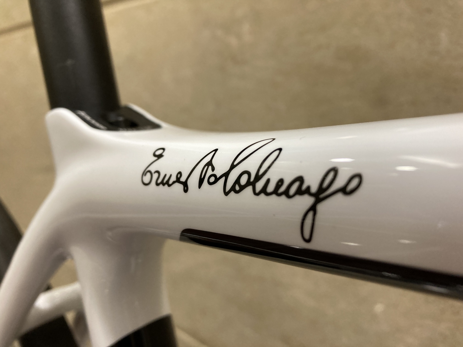 31E0BD36-4E77-42E7-943F-DA0F7F01E50A