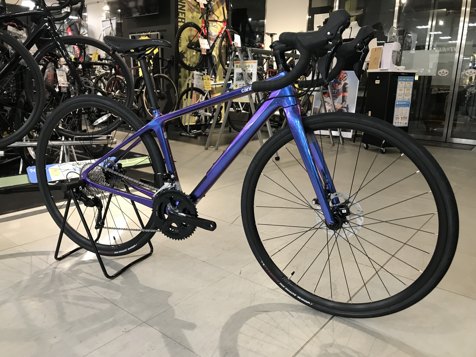 547B9B00-19BB-4846-BB87-4107AEC8FAE8