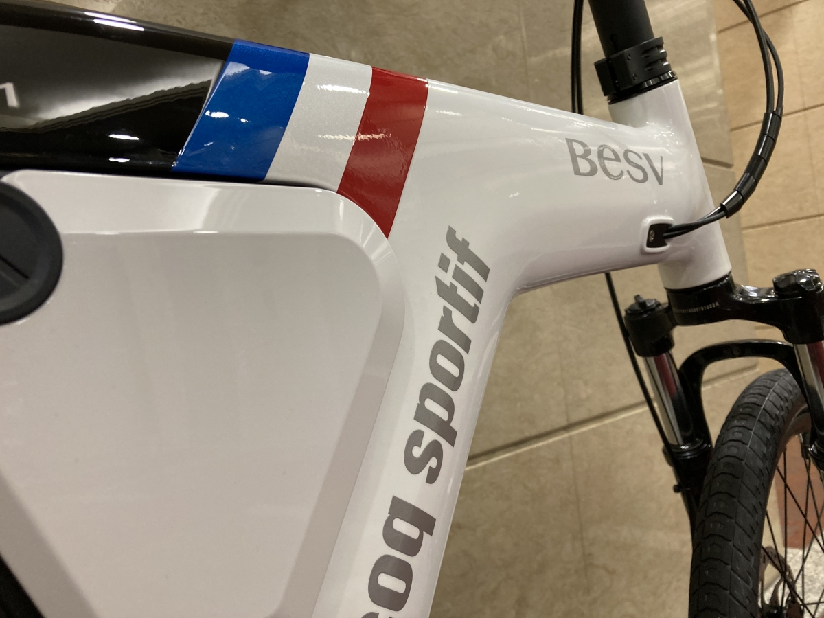 39739E1B-1A5A-4878-8128-4BC8CF69FB54