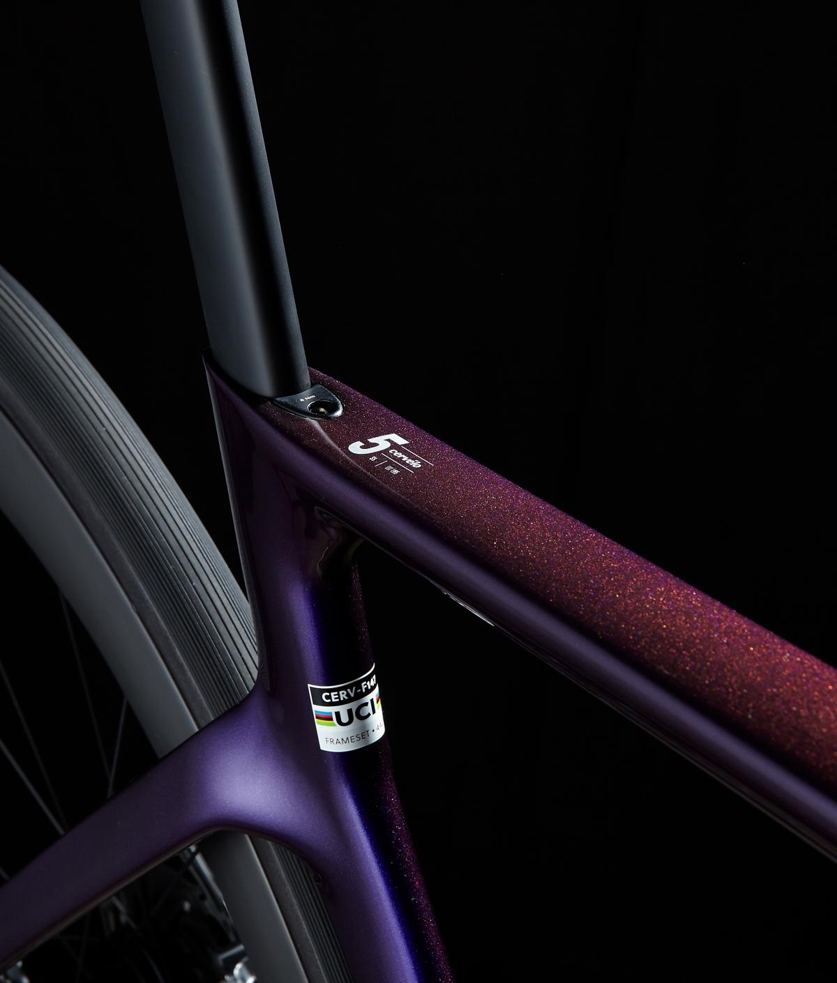 FDDAB43F-4A2D-42E3-B2BF-3A224E2E99CD