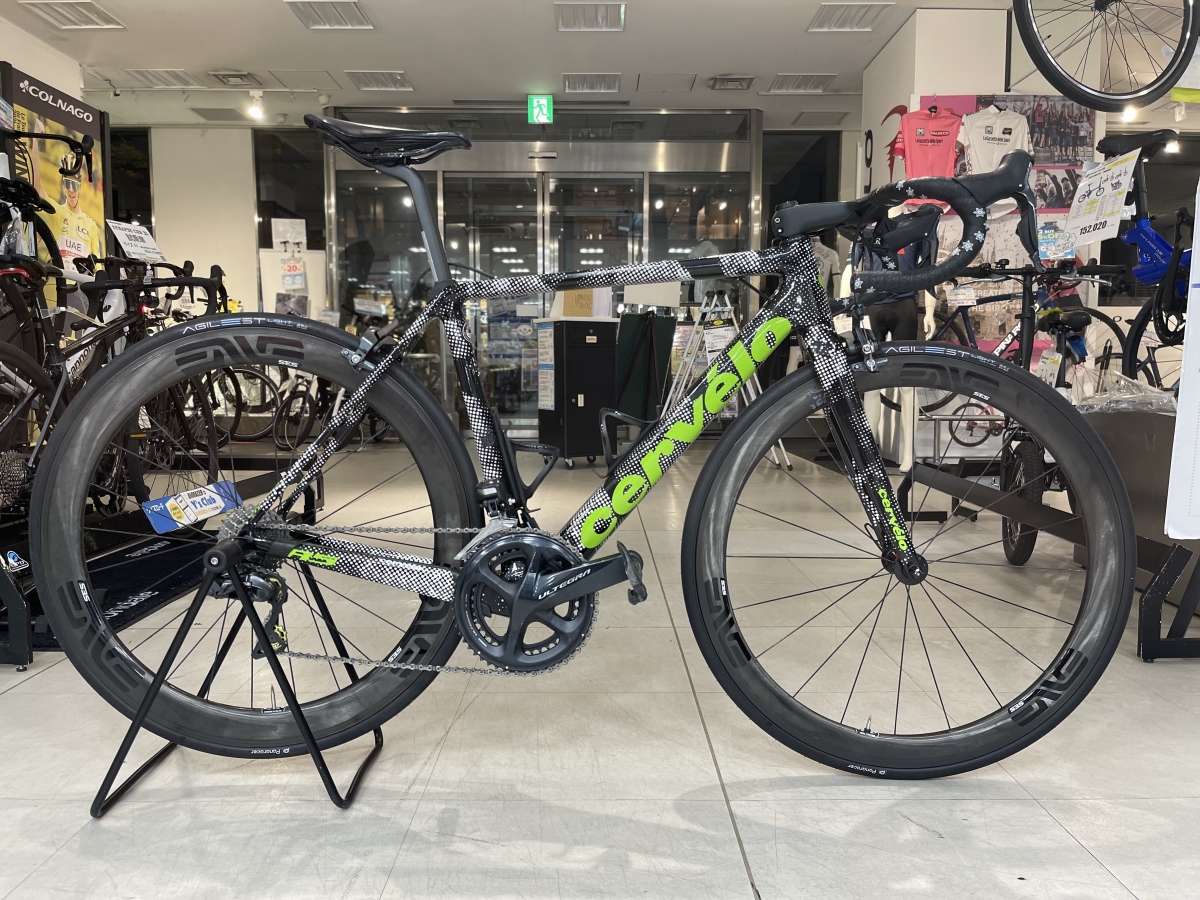 09D6C53D-B3FF-4D85-AD36-2AD602B85CC7