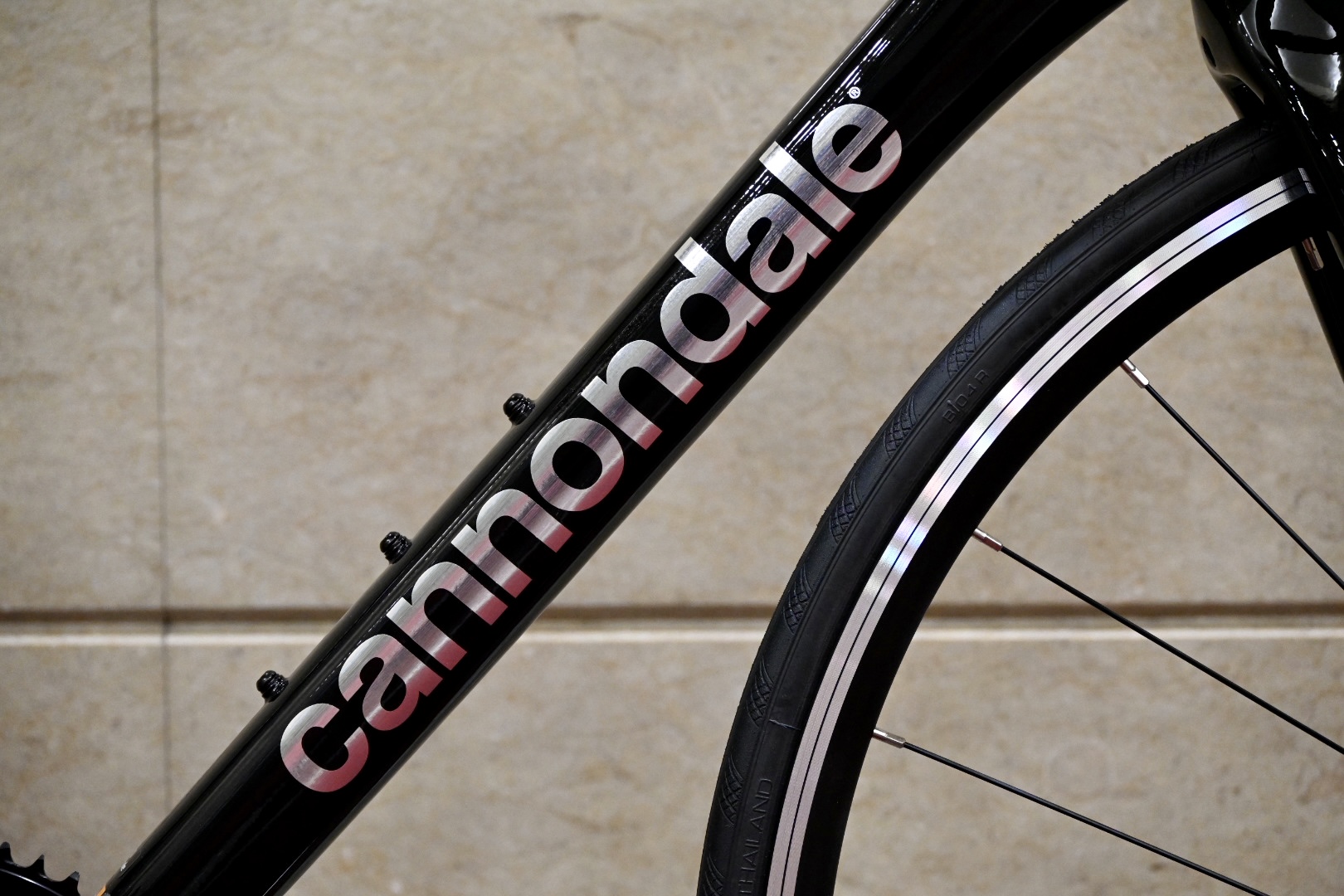 89292DD7-E106-4AF8-A56C-C862477809E0